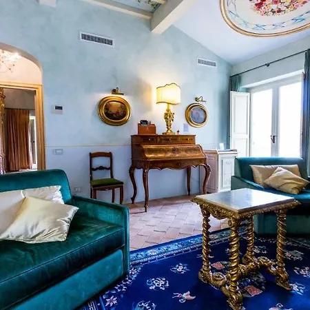Alloggio per agriturismo Tenuta Del Gallo *
